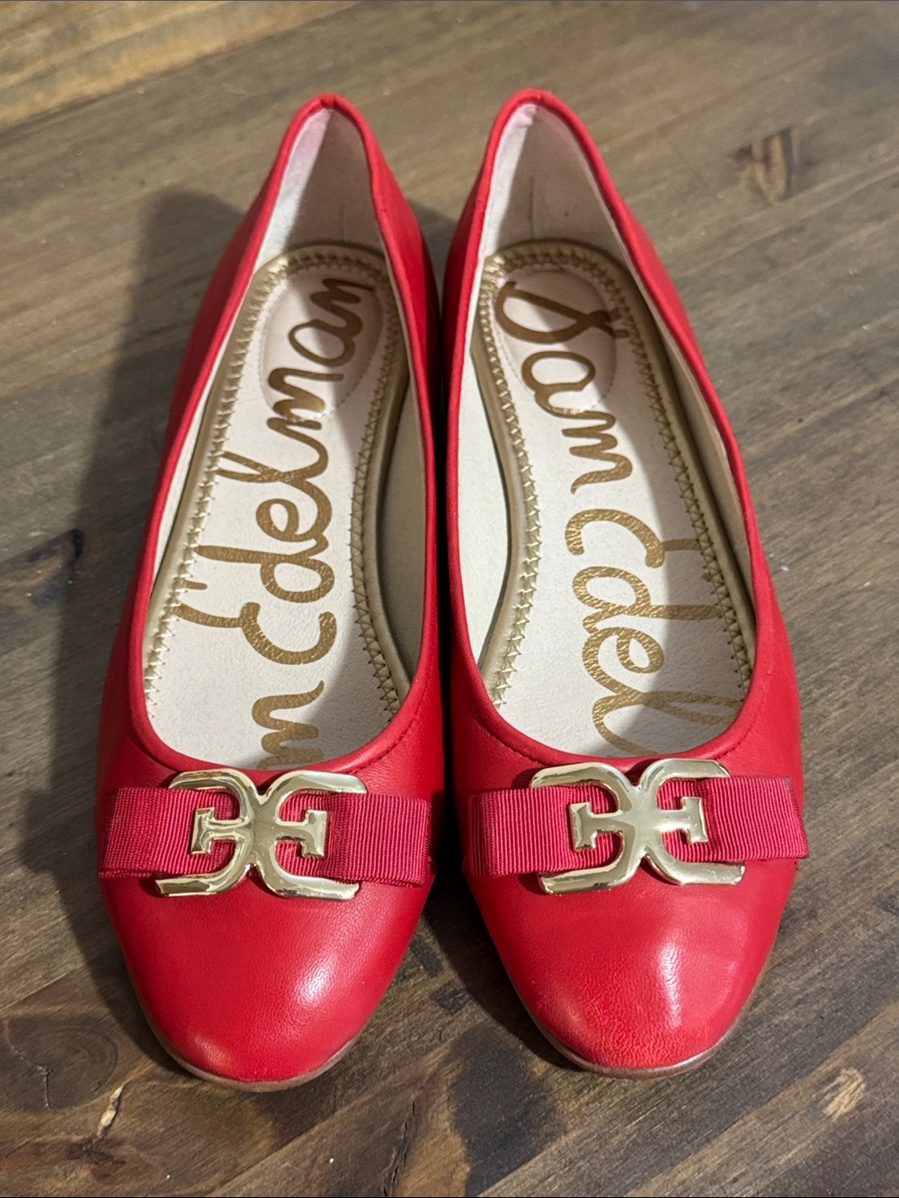 Sam Edelman Red Leather Bow Ballet Flats Gold Logo Size 9.5 - Picture 2 of 7